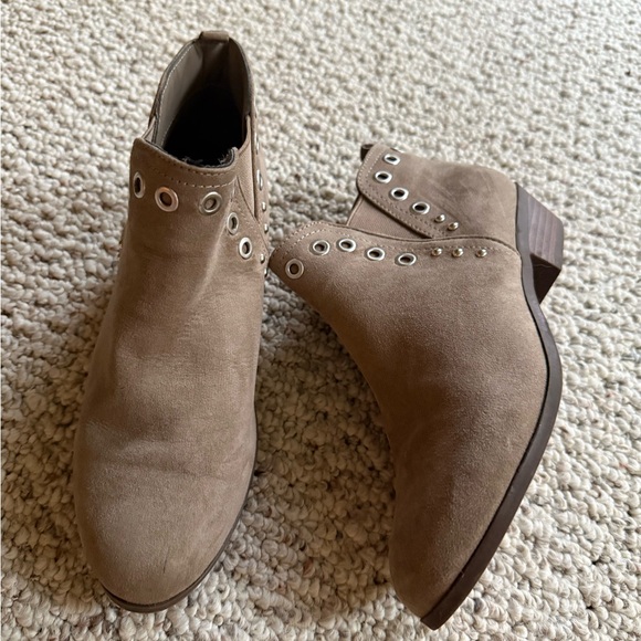 New Circus by Sam Edelman Little And Big Girls Paula Joanne Booties size 4 - Picture 1 of 6